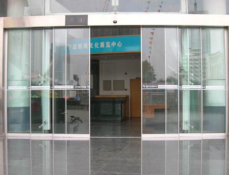 自动感应门